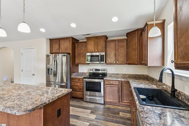 129 Lyman Lake Road, Lyman, SC 29365