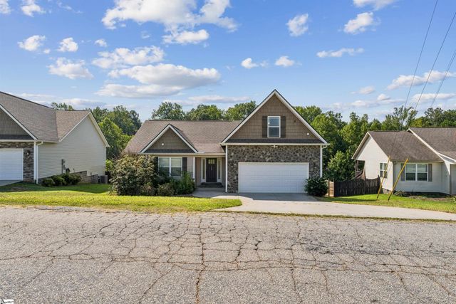 129 Lyman Lake Road, Lyman, SC 29365