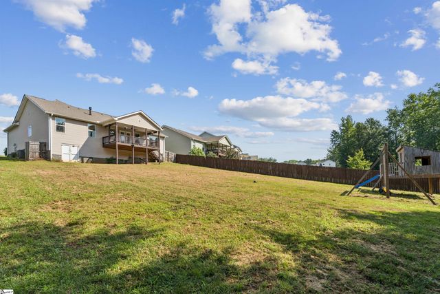 129 Lyman Lake Road, Lyman, SC 29365
