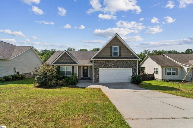 129 Lyman Lake Road, Lyman, SC 29365