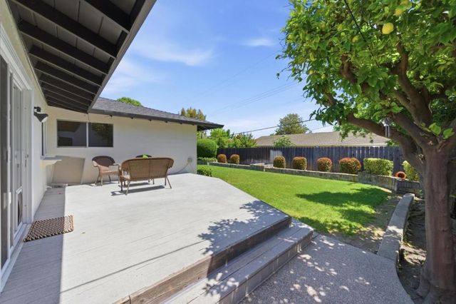 6040 Cahalan Avenue, San Jose, CA 95123
