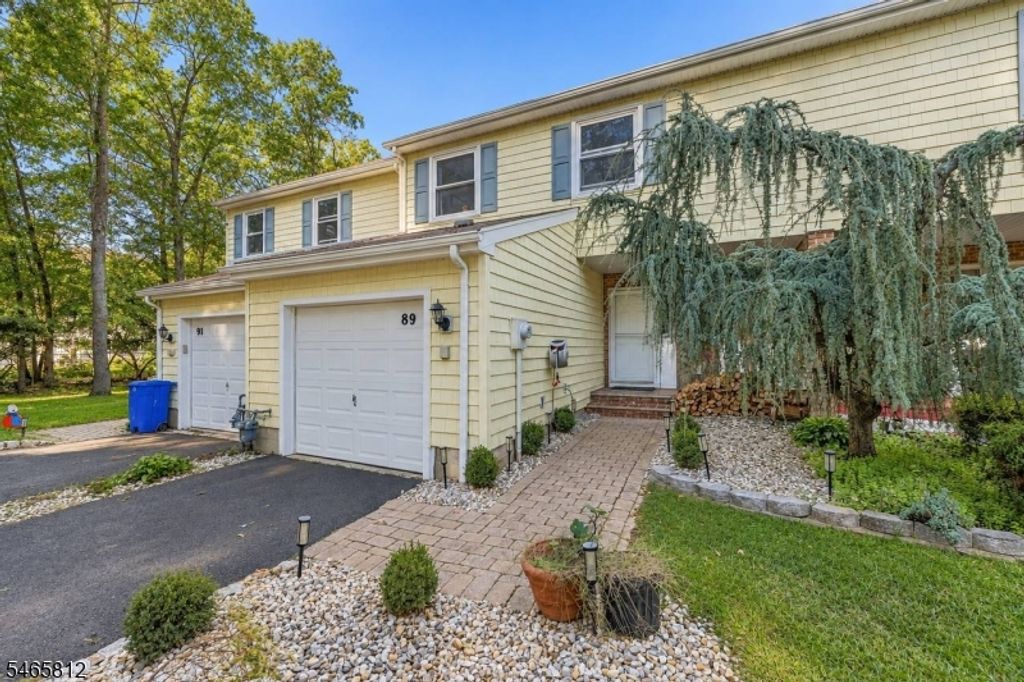 89 Lexington Ln, Wayne Twp., NJ 07470 — exterior