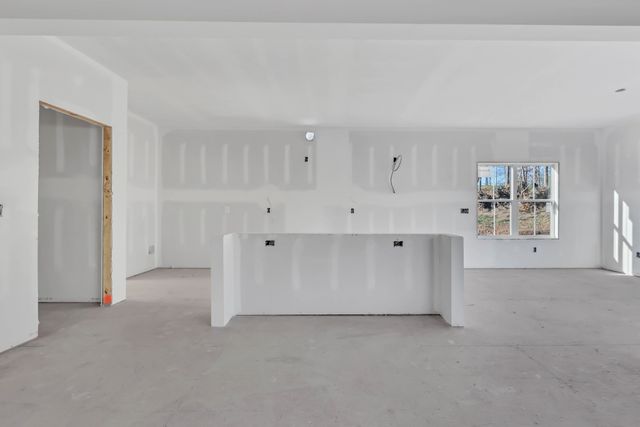 1717 Powell Rd, Clarksville, TN 37043