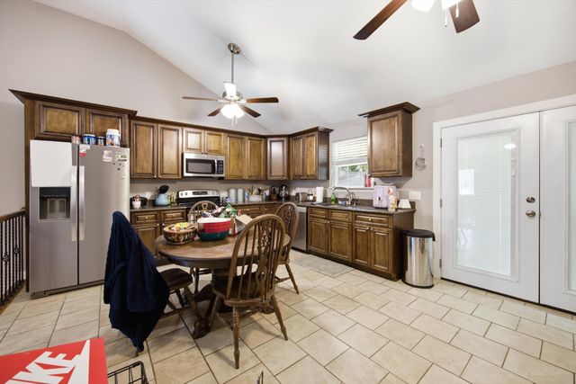 65 Lynnbrook Circle, Chattanooga, TN 37415