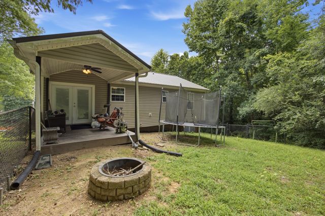 65 Lynnbrook Circle, Chattanooga, TN 37415