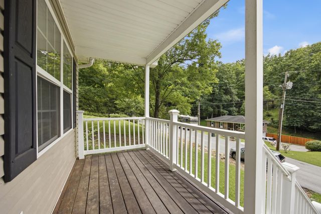 65 Lynnbrook Circle, Chattanooga, TN 37415