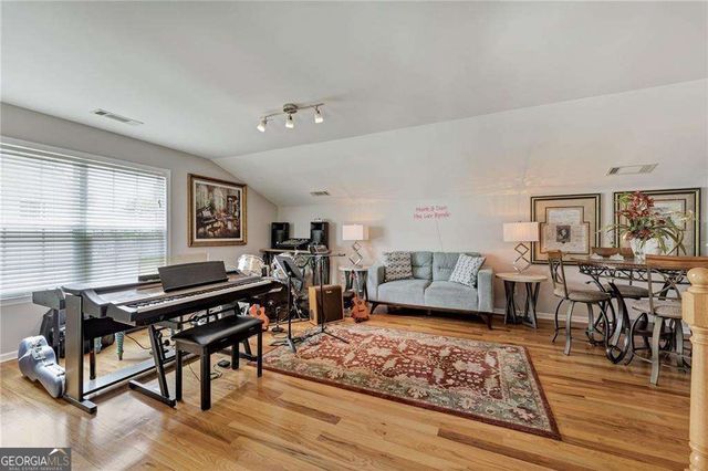1492 Kilchis Falls Way, Braselton, GA 30517