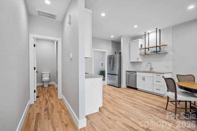 5 Gudger Road, Asheville, NC 28806