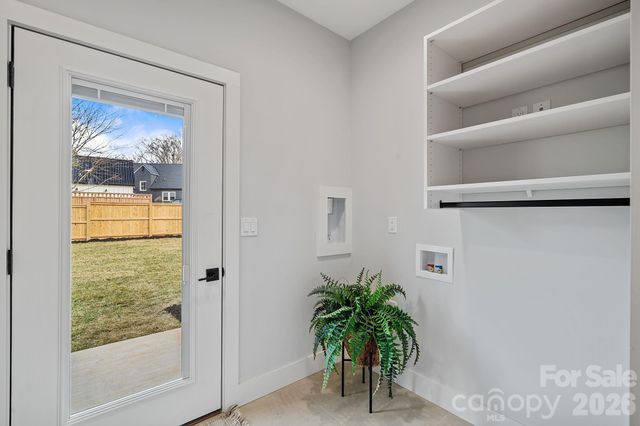 5 Gudger Road, Asheville, NC 28806