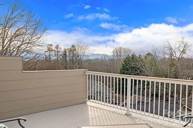 5 Gudger Road, Asheville, NC 28806