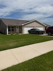 6806 NW Toby Street, Highfill, AR 72712