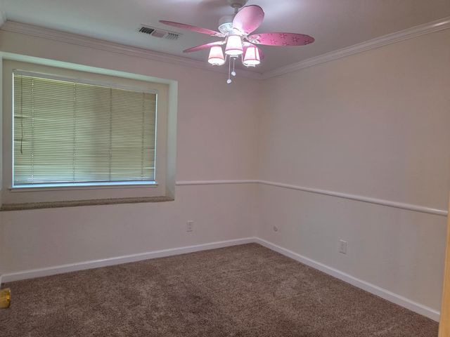 4412 Otis Ct, Carmichael, CA 95608