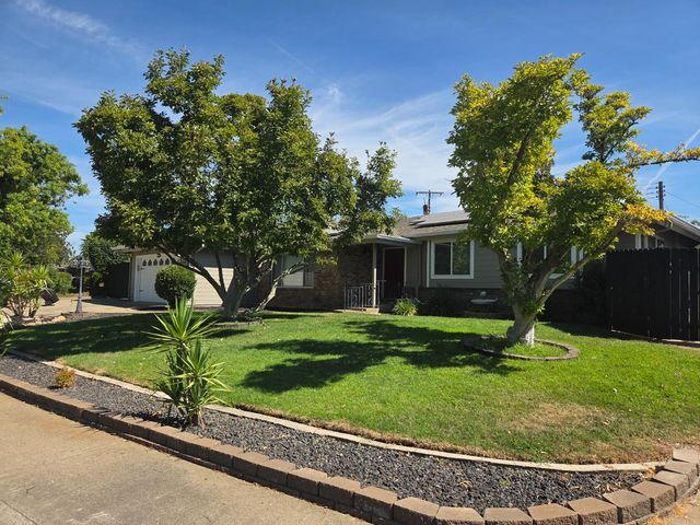 4412 Otis Ct, Carmichael, CA 95608