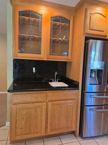 4412 Otis Ct, Carmichael, CA 95608