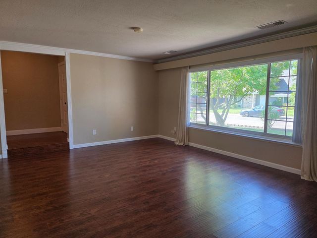 4412 Otis Ct, Carmichael, CA 95608