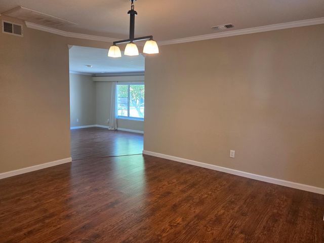 4412 Otis Ct, Carmichael, CA 95608