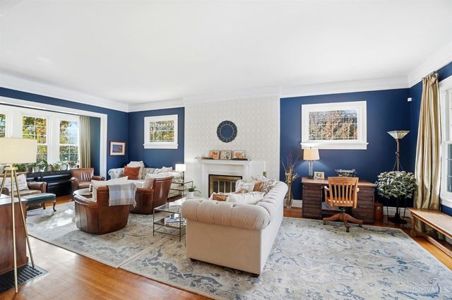 3966 Rose Hill Avenue, Cincinnati, OH 45229