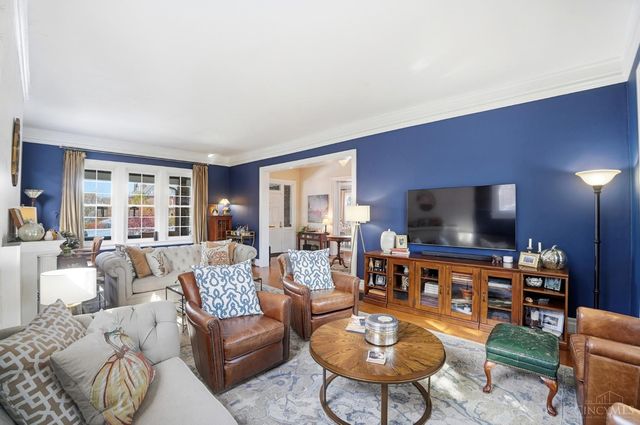 3966 Rose Hill Avenue, Cincinnati, OH 45229