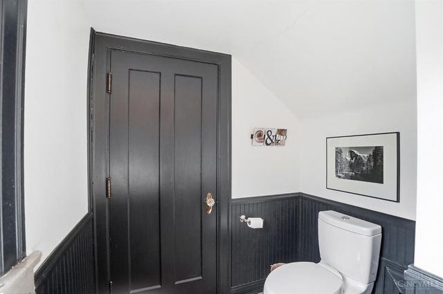 3966 Rose Hill Avenue, Cincinnati, OH 45229
