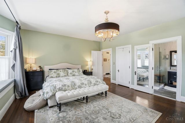 3966 Rose Hill Avenue, Cincinnati, OH 45229
