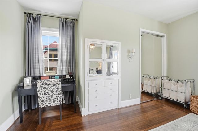 3966 Rose Hill Avenue, Cincinnati, OH 45229