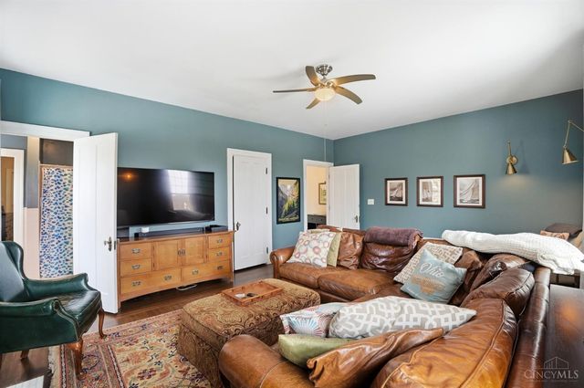 3966 Rose Hill Avenue, Cincinnati, OH 45229