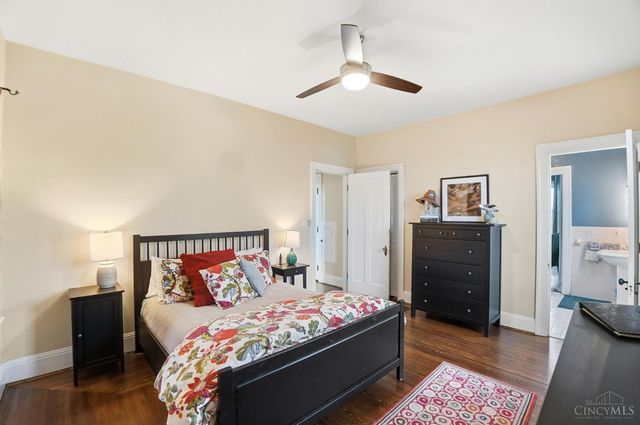 3966 Rose Hill Avenue, Cincinnati, OH 45229