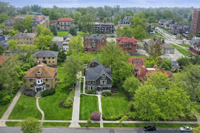 3966 Rose Hill Avenue, Cincinnati, OH 45229