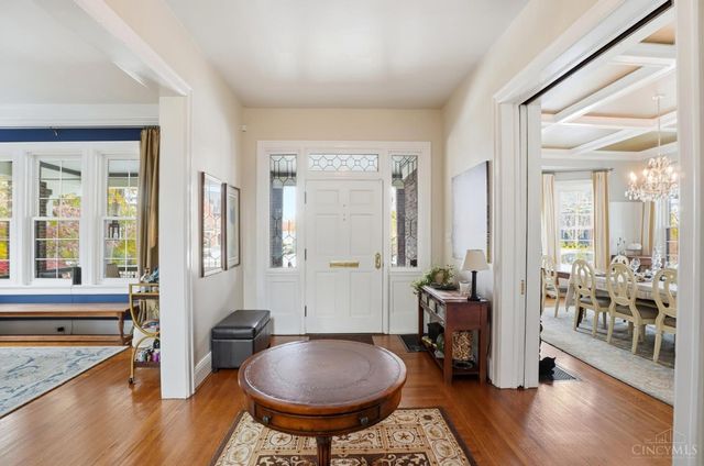 3966 Rose Hill Avenue, Cincinnati, OH 45229