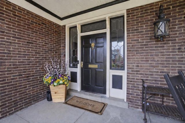 3966 Rose Hill Avenue, Cincinnati, OH 45229
