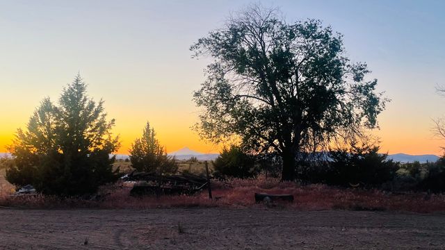 670 NE Cherry Lane Lot 4, Madras, OR 97741