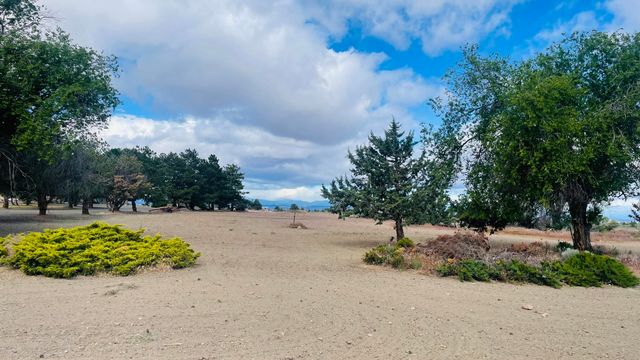 670 NE Cherry Lane Lot 4, Madras, OR 97741