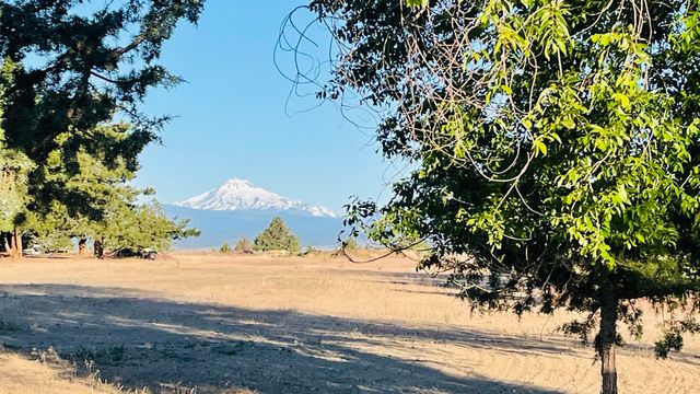 670 NE Cherry Lane Lot 4, Madras, OR 97741