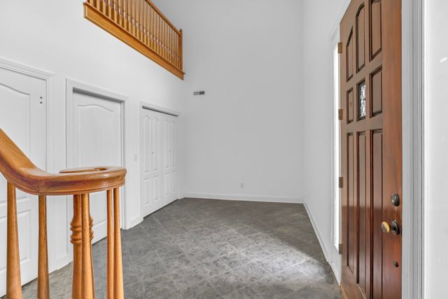 2030 W Lake Shore Drive, Pinopolis, SC 29469