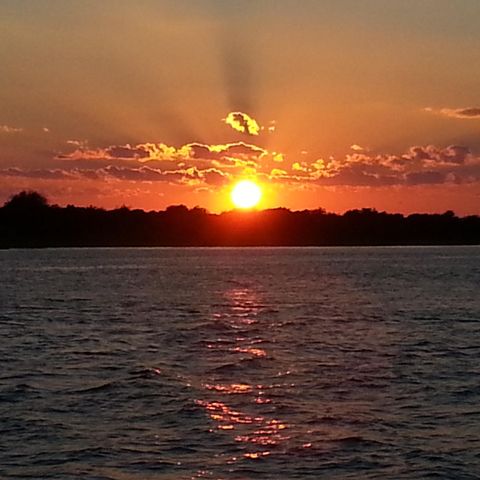 2030 W Lake Shore Drive, Pinopolis, SC 29469