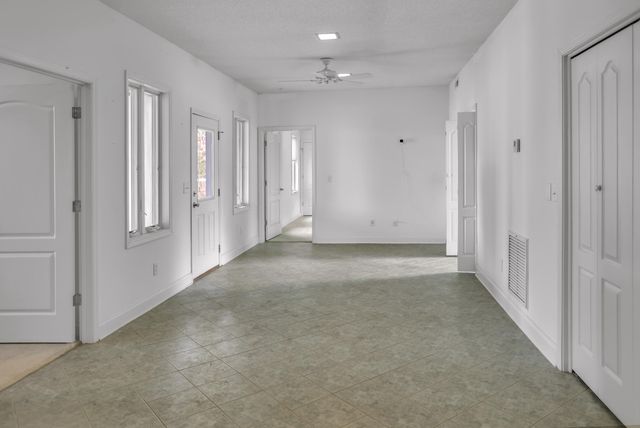 2030 W Lake Shore Drive, Pinopolis, SC 29469