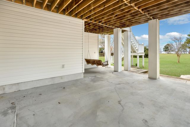 2030 W Lake Shore Drive, Pinopolis, SC 29469