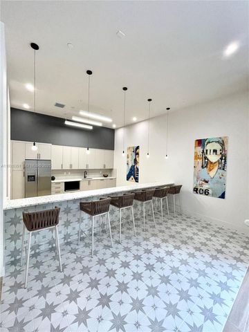 18412 Homestead Ave 227, Miami, FL 33157