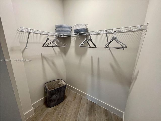 18412 Homestead Ave 227, Miami, FL 33157