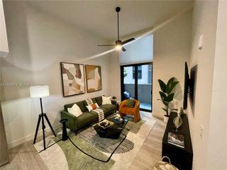 18412 Homestead Ave 227, Miami, FL 33157