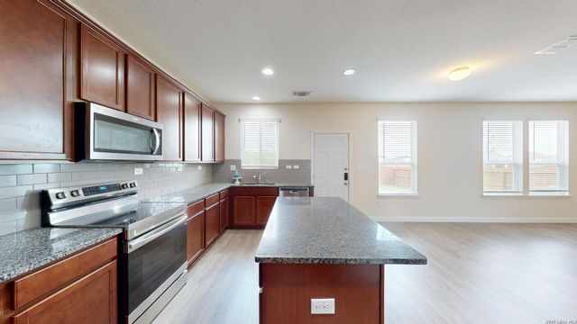 344 Autumn Rouge, New Braunfels, TX 78130