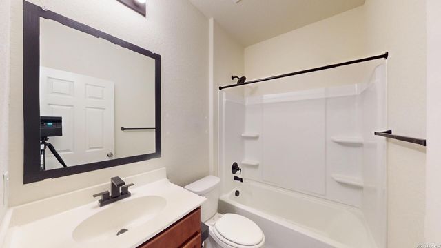 344 Autumn Rouge, New Braunfels, TX 78130