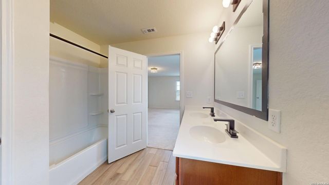 344 Autumn Rouge, New Braunfels, TX 78130