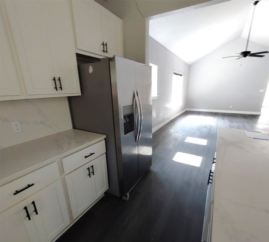 701 E Washington Street, Paris, TX 75460