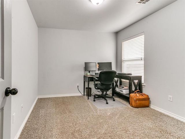 10813 Turtlewood Drive, Midwest City, OK 73130