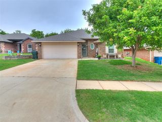 10813 Turtlewood Drive, Midwest City, OK 73130