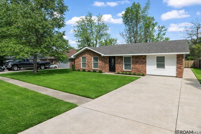 3134 Montreal Dr, Baton Rouge, LA 70819