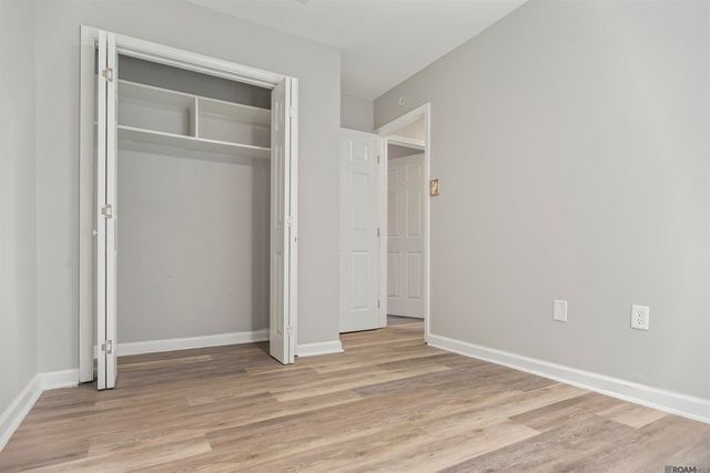 3134 Montreal Dr, Baton Rouge, LA 70819