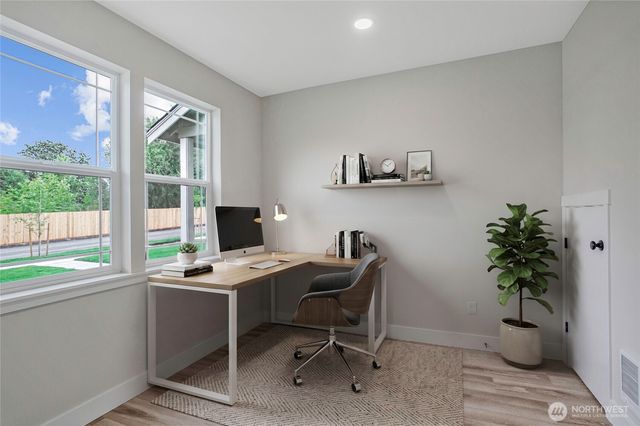 1402 E 51st Street, Tacoma, WA 98404