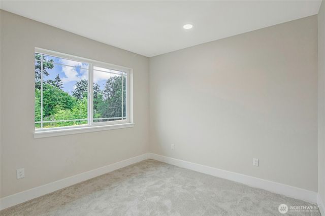 1402 E 51st Street, Tacoma, WA 98404